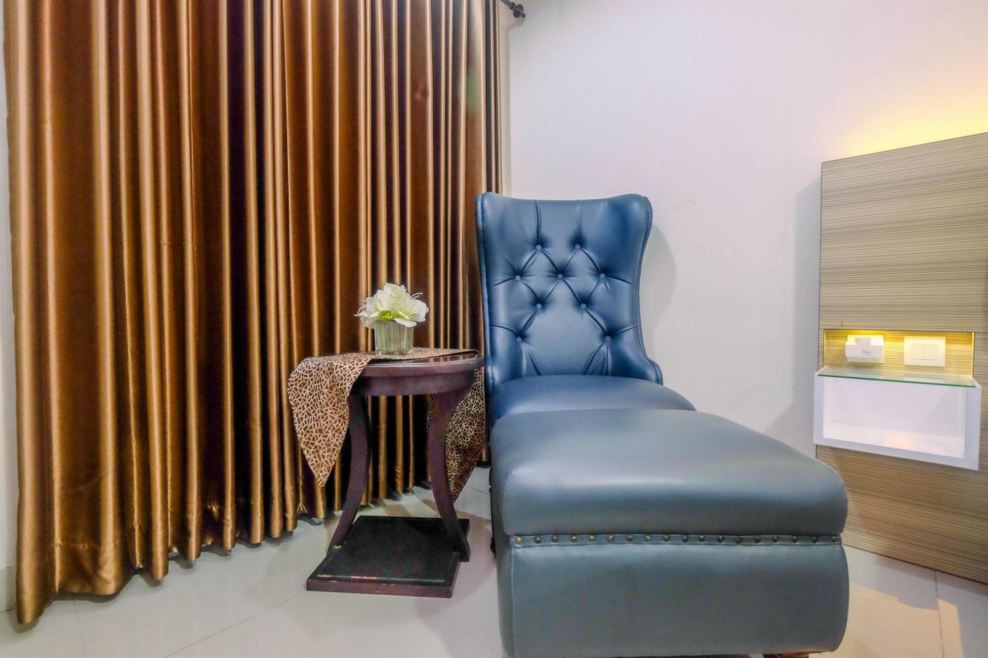 Fully Furnished With Luxury Design The Oasis By Travelio Apartemen Cikarang